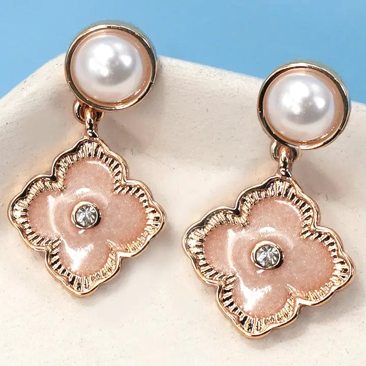 Vintage Clover Pearl Drops